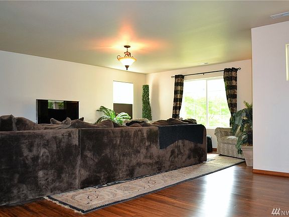 5th image of 6830 Riverdale Dr SE