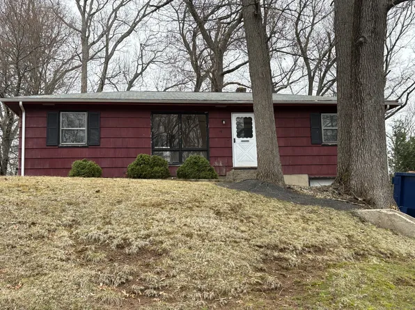 19 Hemlock Drive, Southington, CT 06489