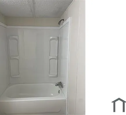 1824 Gilmore St — Photo 5
