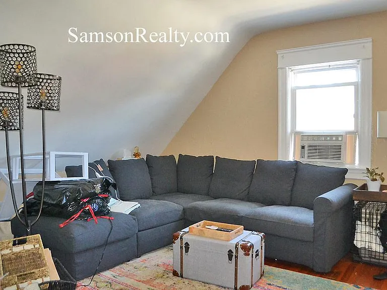 149 University Ave #3 — Photo 5