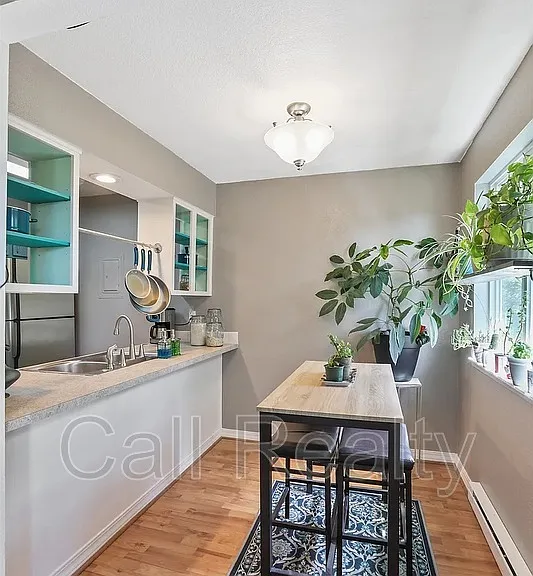 222 N Hutchinson Rd #304 — Photo 8