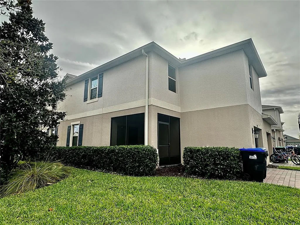 3 bed, 2.5 bath, 1814 sqft, $2,500 — Photo 3