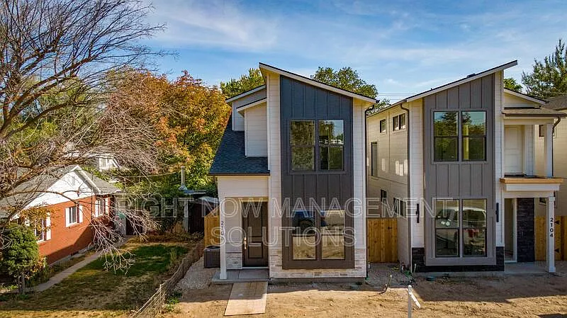 4 bed, 3.0 bath, 1730 sqft, $2,800 — Photo 2