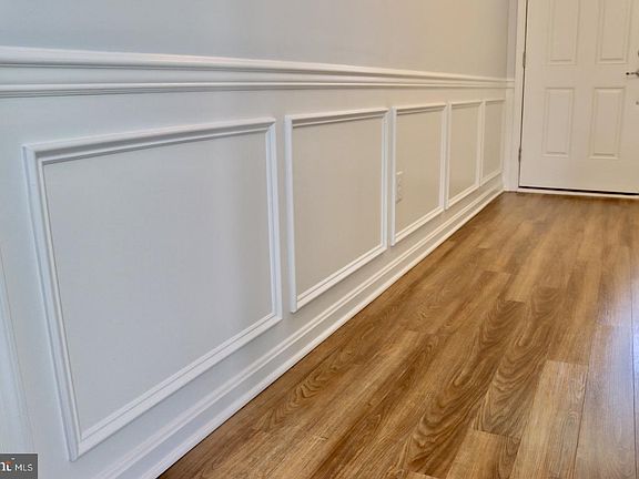 4th image of 128 Pasatiempo Ct