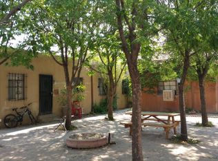 221 8th St NW APT 9, Albuquerque, NM 87102