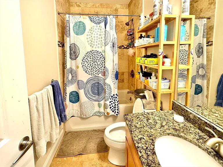 105 Harvey St #105 — Photo 21