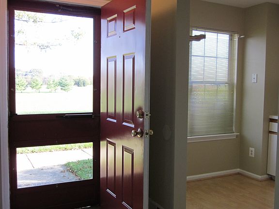 2nd image of 2605 Thistledown Ct