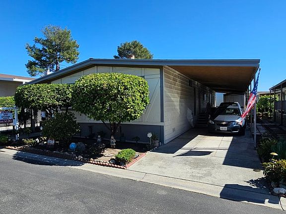 3rd image of 556 Mill Pond Dr #556