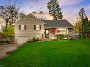 41 Catherine Ct, Cedar Grove, NJ 07009