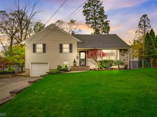 41 Catherine Ct, Cedar Grove Twp., NJ 07009