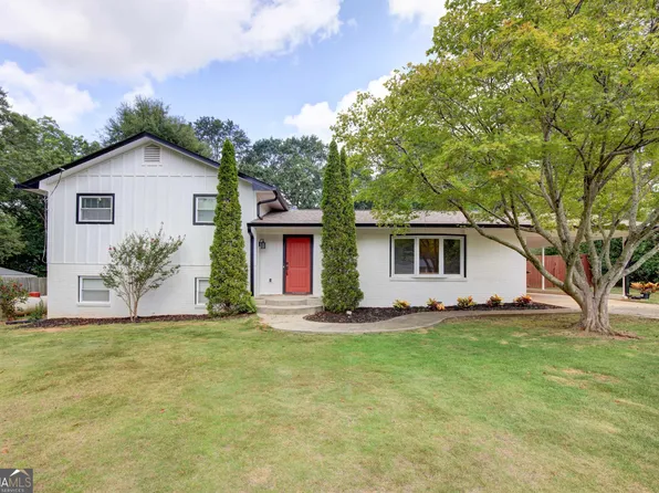 623 Windy Hill Rd, Griffin, GA 30224