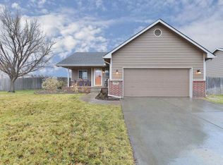 2726 N Rutgers St, Wichita, KS 67205