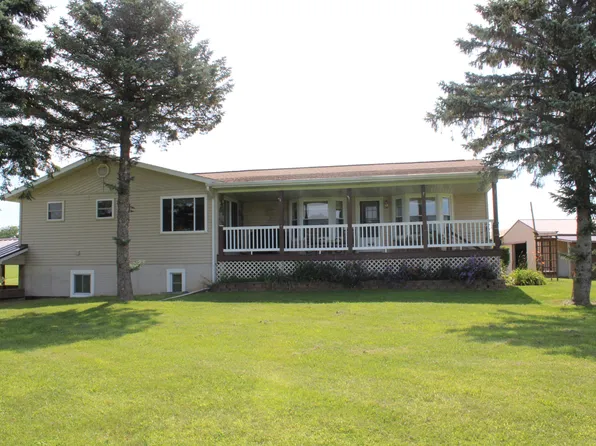 2812 Shoreline Dr, Lupton, MI 48635