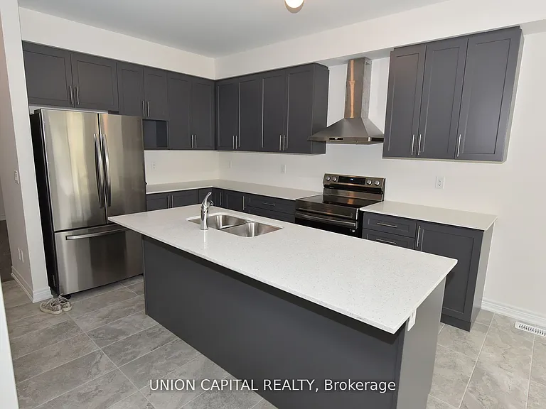 1378 Davis Loop N — Photo 15