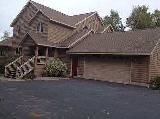 9013 Palm Rd, Britt, MN 55710