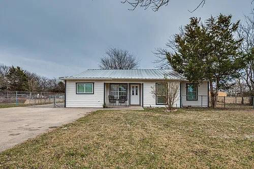 1326 Johns Ave Photo 1