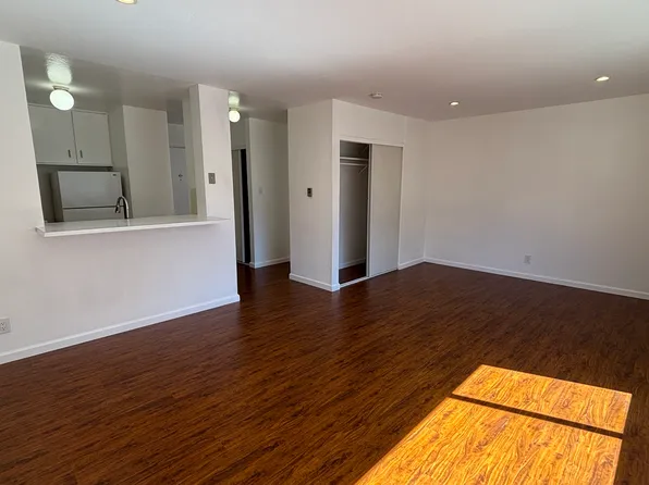4711 Callan Blvd #12, Daly City, CA 94015