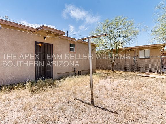 3rd image of 2663 N Dodge Blvd #3