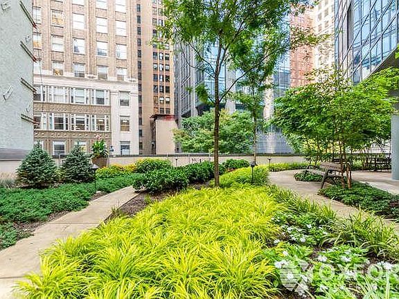 5th image of 160 Madison Ave APT 23E