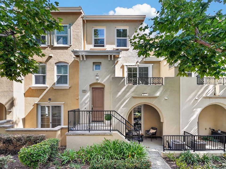 1st image of 474 Kahlo St