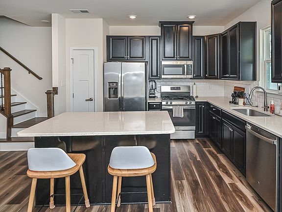 Amazing modern kitchen with luxury finishes and a large island to make every cook happy!