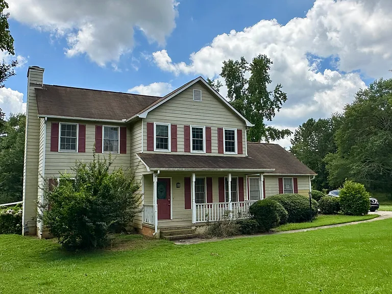 2763 Hunters Ct — Photo 3