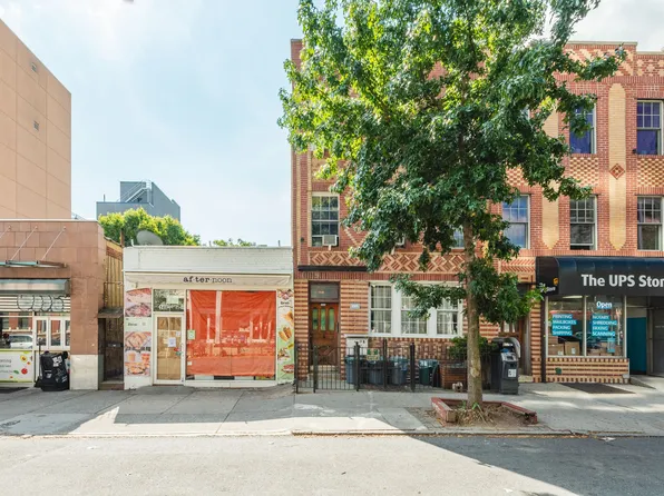 146 North Seventh Street image 22 of 36