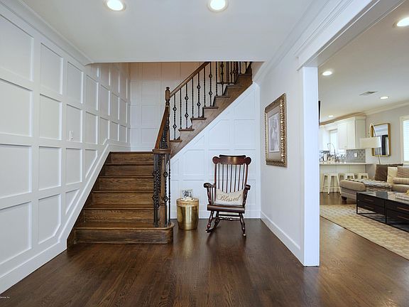 4th image of 215A Joline Ave #A