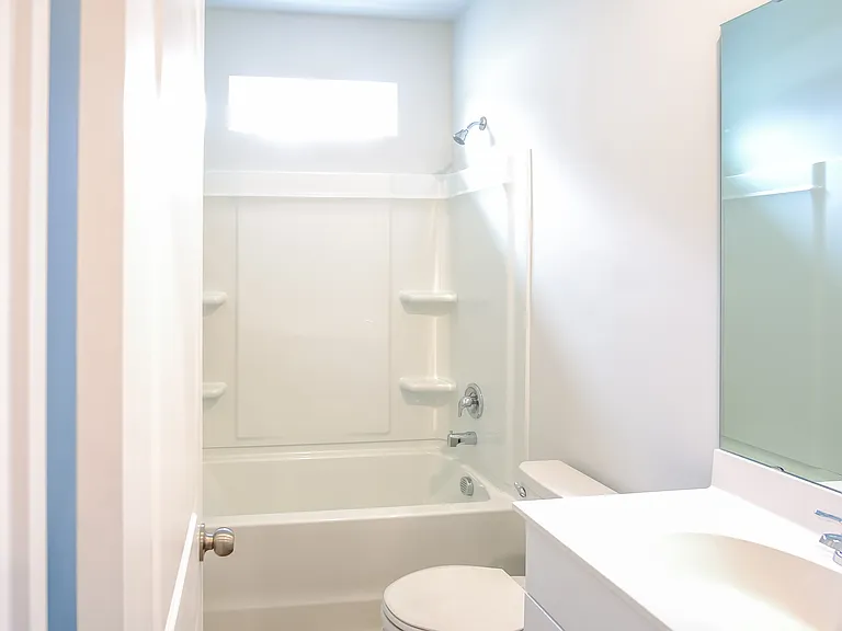 452 Craigflower Ct — Photo 14