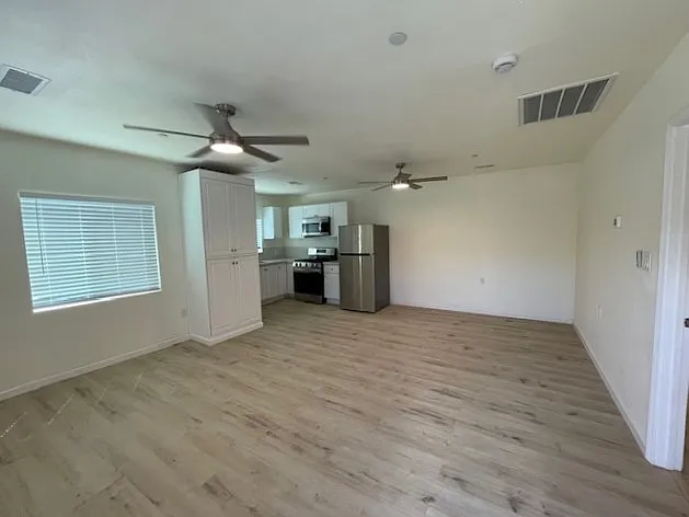 1225 Tulare St — Photo 2