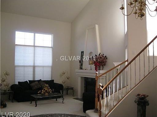 4th image of 9061 Heavenly Valley Ave