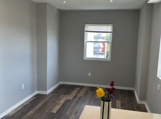 1151 S 52nd St Floor 2, Philadelphia, PA 19143