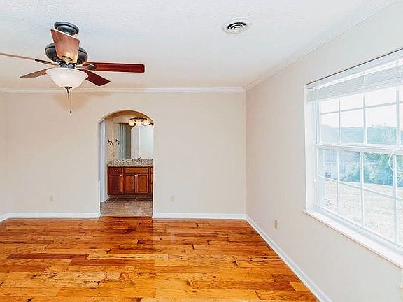 4th image of 5818 Carroll Creek Ln