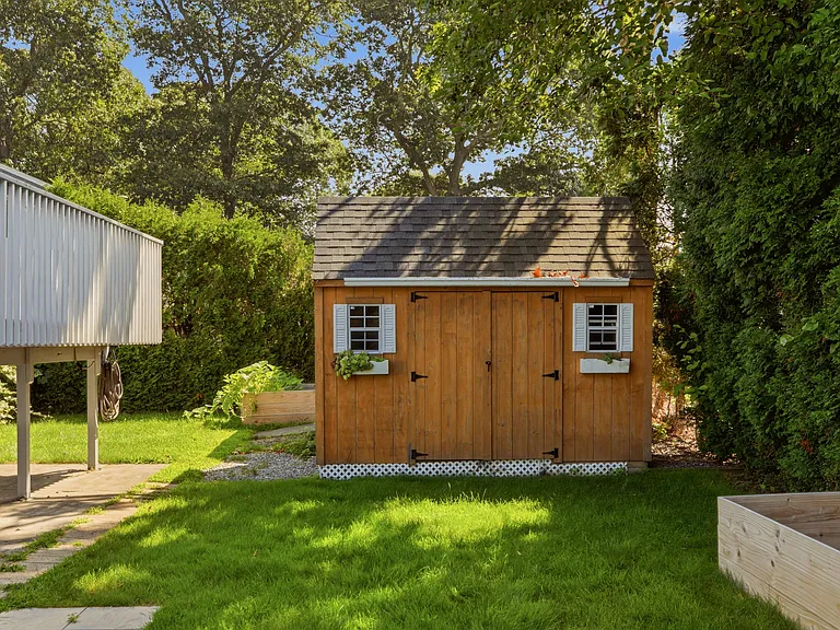 18 Waterman St — Photo 43