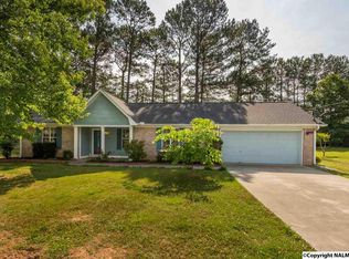 107 Cove Crest Dr, Toney, AL 35773