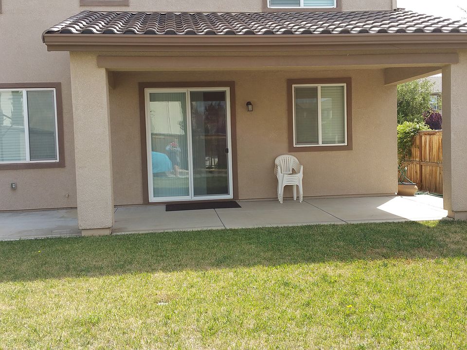 2nd image of 10452 Fossil Way
