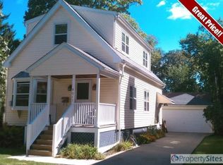8017 Laramie Ave, Skokie, IL 60077