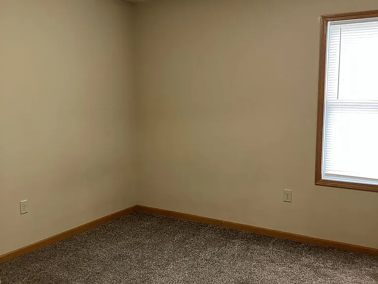 1046 Laurel Tree Ct #B — Photo 10