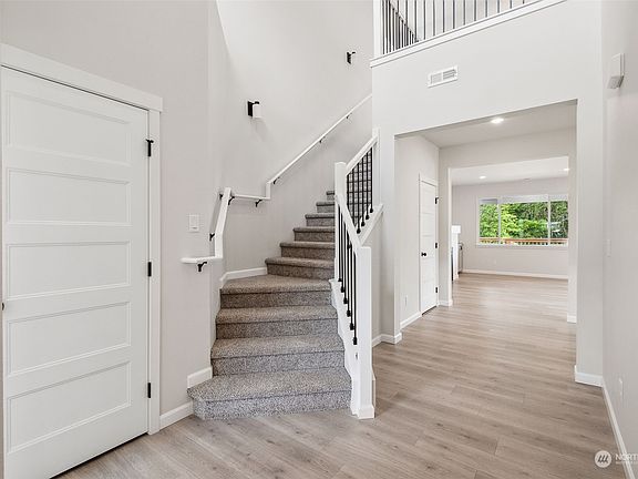 4th image of 12027 126th Avenue Ct E #16