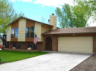 1315 Vondelpark Dr, Colorado Springs, CO 80907