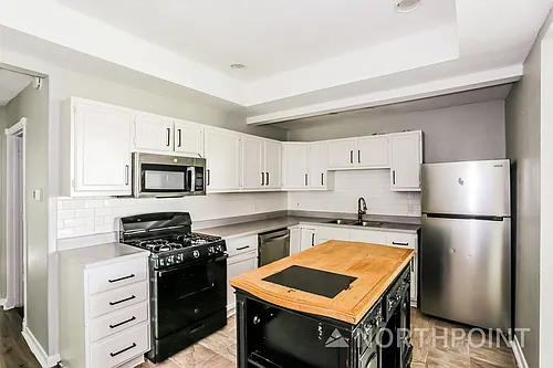 517 Burgett St Photo 1