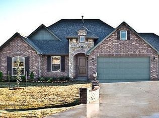 5904 E 137th St N, Collinsville, OK 74021