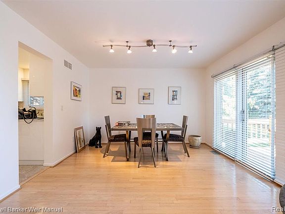 5th image of 4168 Colorado Ln #1