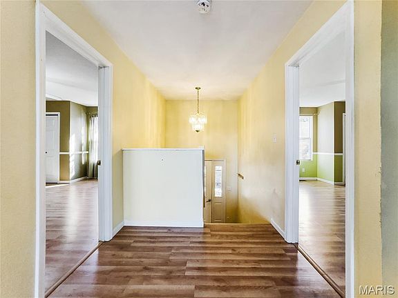 5th image of 187 Wildwood Dr