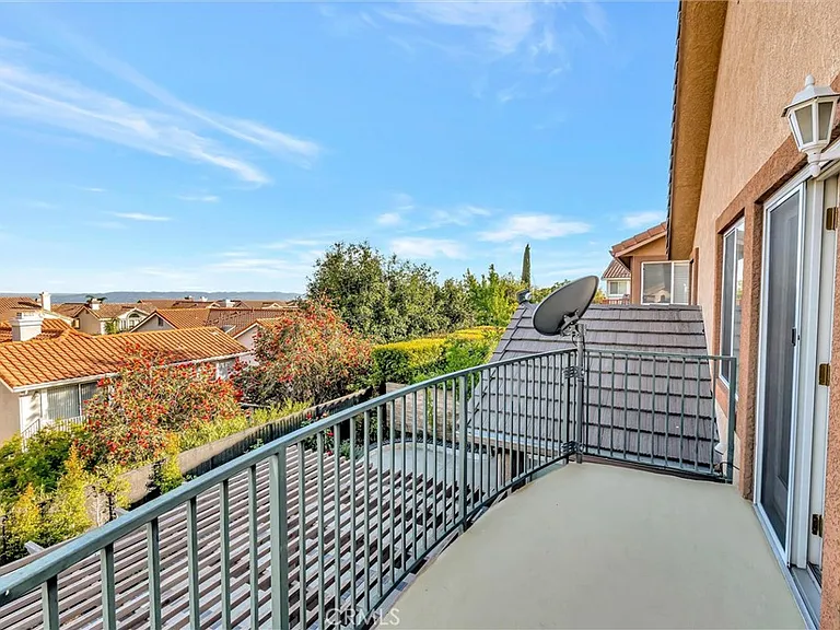 19754 Mariposa Creek Way — Photo 30