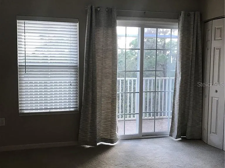 Master bedroom #1 w/ balcony