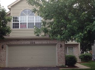 106 Townsend Cir, Naperville, IL 60565