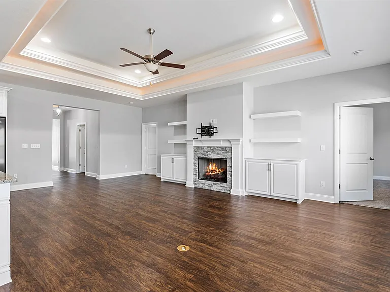 8756 Glenoak Trl — Photo 7