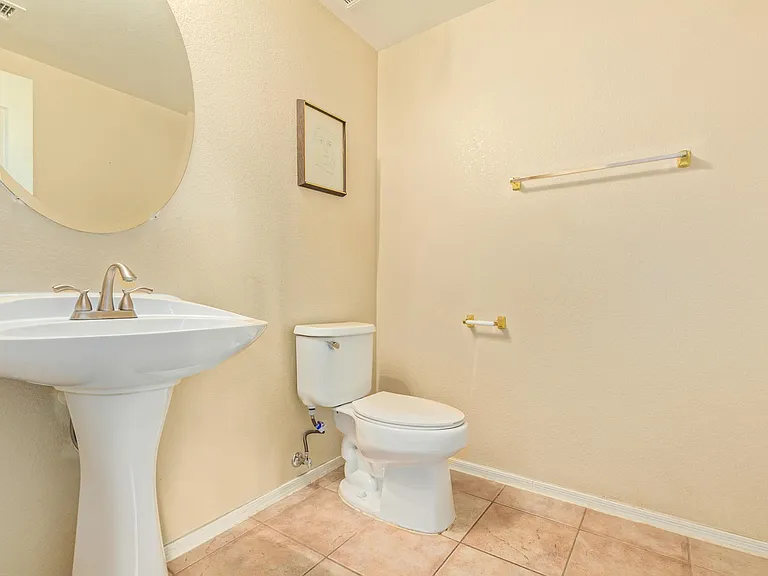 25845 N 47th Pl — Photo 4