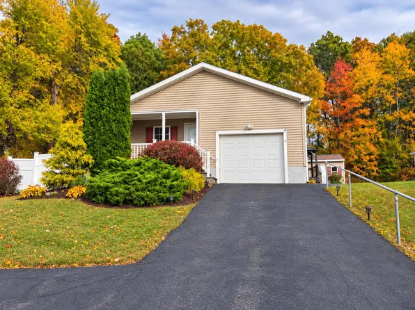 8 Shilah Drive, Derry, NH 03038